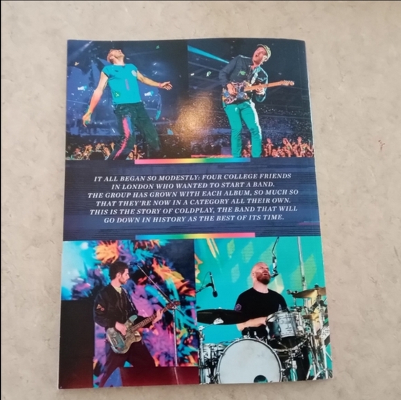 Fan Guide Coldplay Magazine - Picture 2 of 4